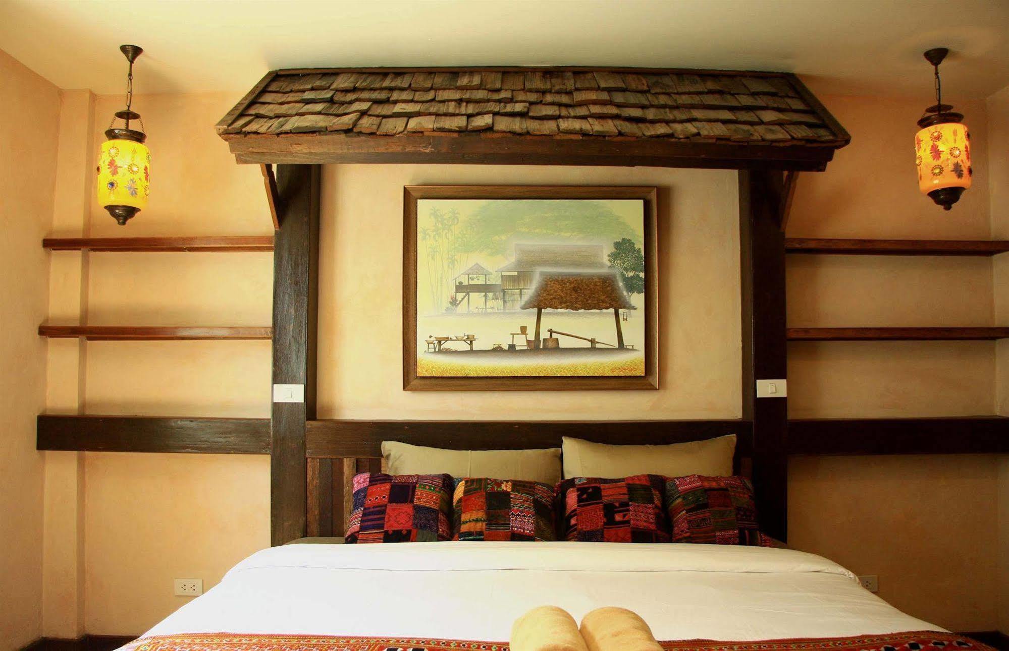 1 Nimman Gallery Hotel Chiang Mai Esterno foto